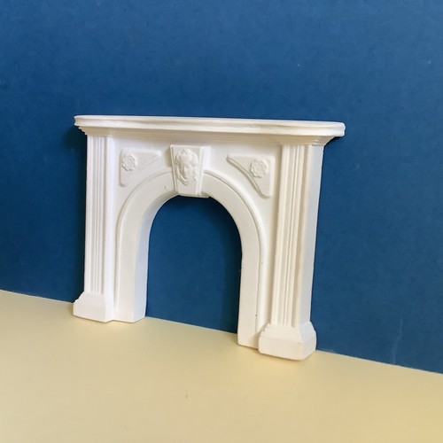 Vintage dolls house - 1:12,