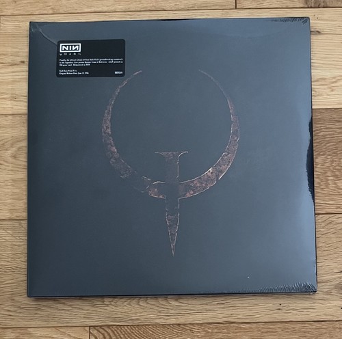 Nine inch nails quake - nails,