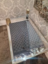 Gucci Authentic 100% Cashmere