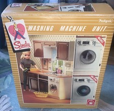 Vintage 1970s Sindy Washing