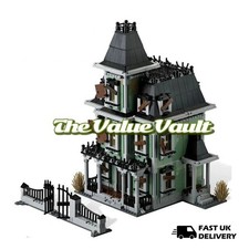 Build Blocks Haunted House 2064pcs + 6 Figures (10228) ABS Plastic Kit