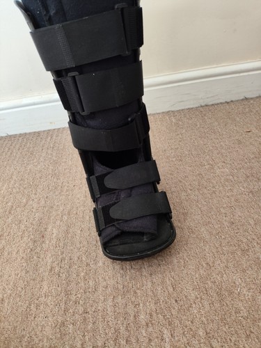 Black adjustable orthopaedic - black,