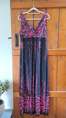 Ronnie nicole black snd pink - nicole,