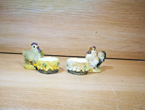 Pair vintage chicken hen - pair,