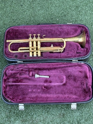 Champion brass trumpet - b&m,