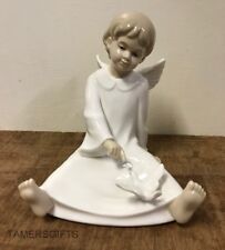 Sitting Angel "Love" by Annie