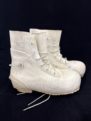 Acton military extreme - military, cold