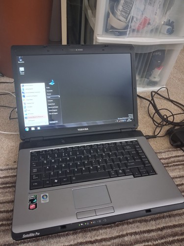 Toshiba satellite pro l300 - toshiba,