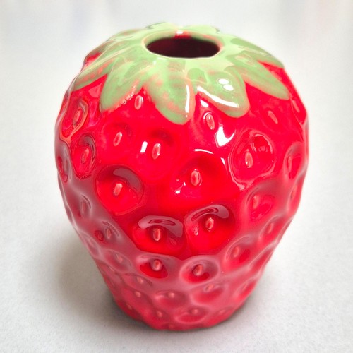 Ceramic strawberry shaped - ceramic, strawberry-shaped
