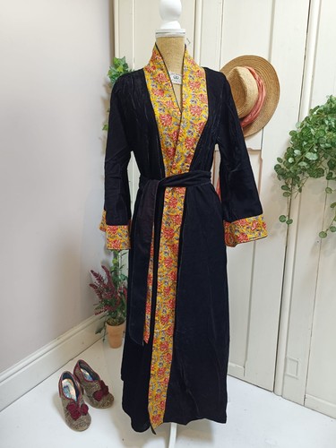 Black velvet and cotton - and,