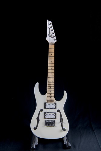 Ibanez pgm mikro white - ibanez,