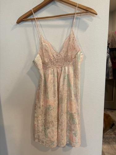 Vtg vintage lucie - vintage, ii