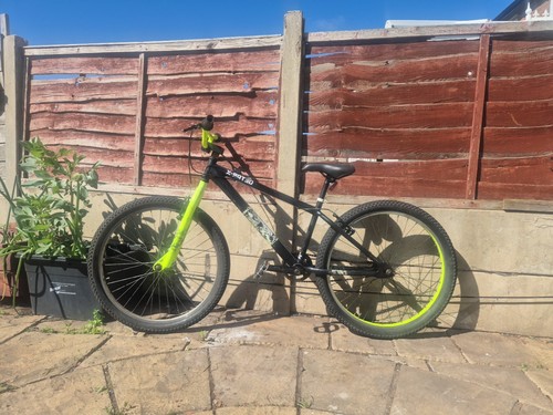 Lime green bmx - green,
