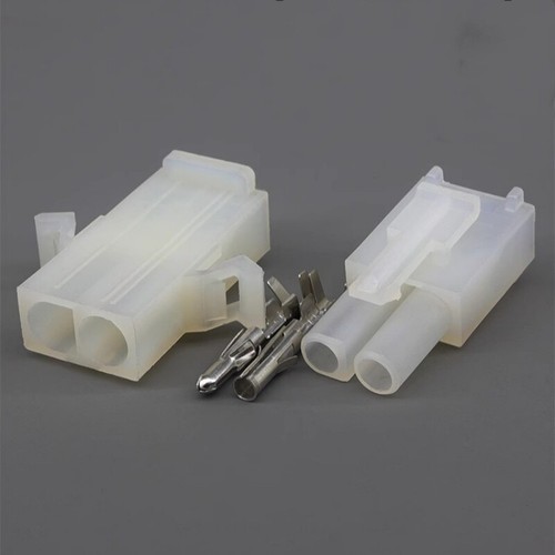 Power plug connector for - plug,