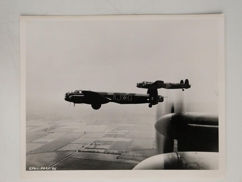 Avro lancaster bombers - lancaster,