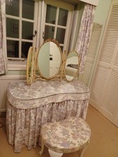 2 Kidney-Shaped Vintage Retro Dressing Tables