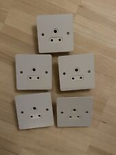 MK Logic Plus 5 amp round pin socket