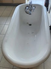 Roll Top Bath, Cast Iron on