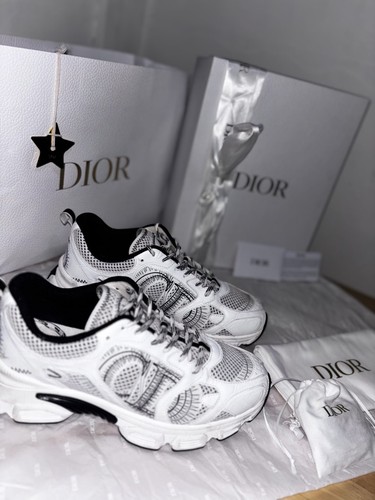 Women dior chrono sneaker - women’s,