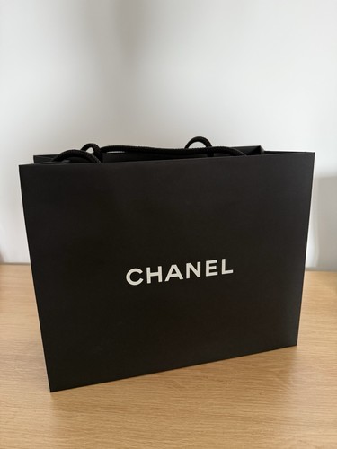 Chanel carrier bag 30x24.5cm