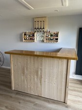 Wooden Home indoor/outdoor bar