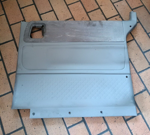 Genuine chrysler voyager van - chrysler,