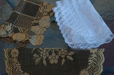 1 Pair of Lace Table Mats - 3