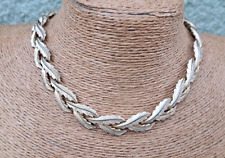 Trifari Necklace,Matt Gold Laurel TRIFARIUM,RARE antique style Vintage 1955,41cm