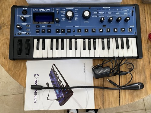 Novation mininova synthesiser - novation,