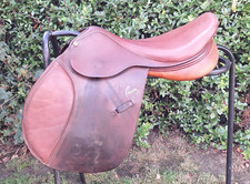 Fantastic  Havana Pessoa Jump Jumping Saddle 17.5” Med Fit VGC