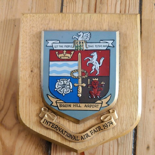 Vintage wooden biggen hill - wooden,