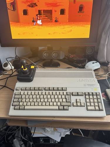 Amiga 500plus apollo vampire - amiga,