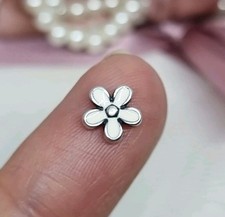 Genuine Pandora Darling Daisy