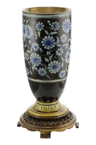 Royal doulton lambeth pottery - royal,