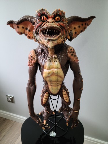 Neca gremlins replica - neca,