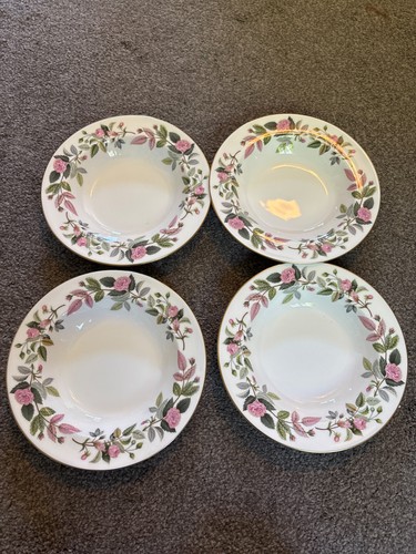 Wedgwood hathaway rose - x,