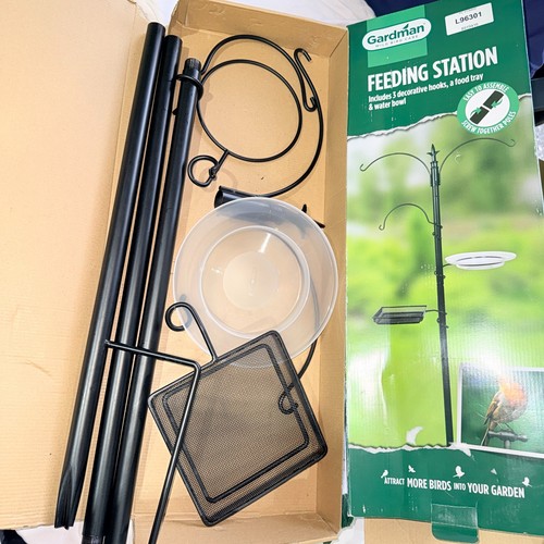 Gardman wild bird feeding - gardman,