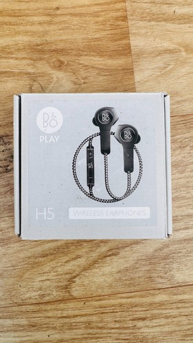 Bang olufsen beoplay h5 - &,