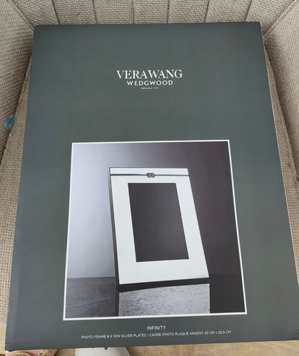 Vera wang wedgewood infinity - vera,
