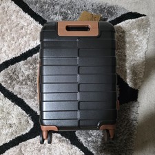 Carry suitcase inch - carry,