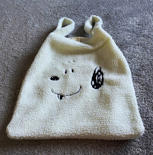 Snoopy face white faux fur - face,