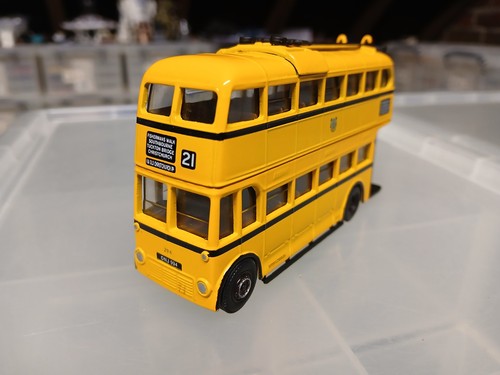 Corgi ooc weymann trolley bus - ooc,