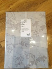 Bnwt debenhams single duvet - bnwt,