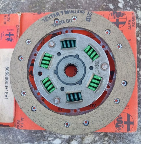 Alfa romeo genuine nos alfasud - alfa,