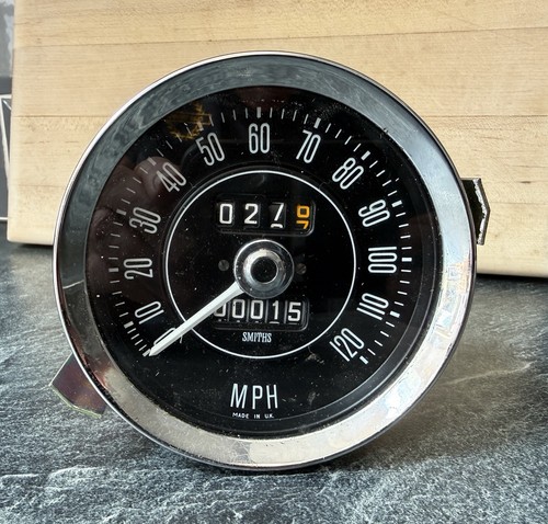Triumph 2000 speedometer dials - speedometer,