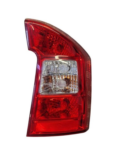 Kia carens rear light - kia,
