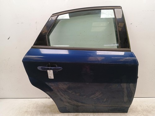 Rear door ford mondeo blue - ford,