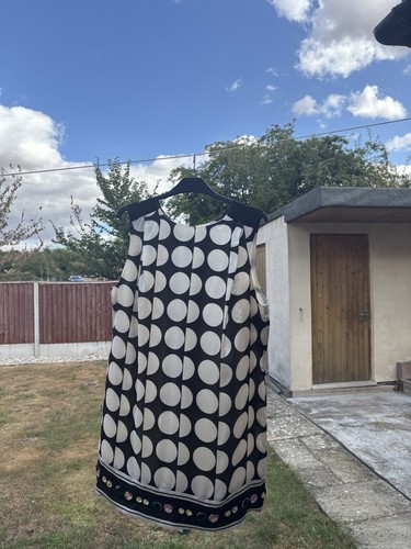 Wallis size beautiful - 20,