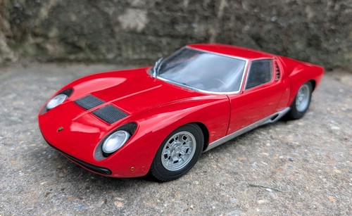 Autoart lamborghini miura - 1/18,
