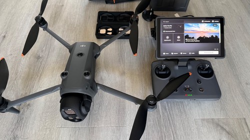 Dji mavic pro creator combo - pro,
